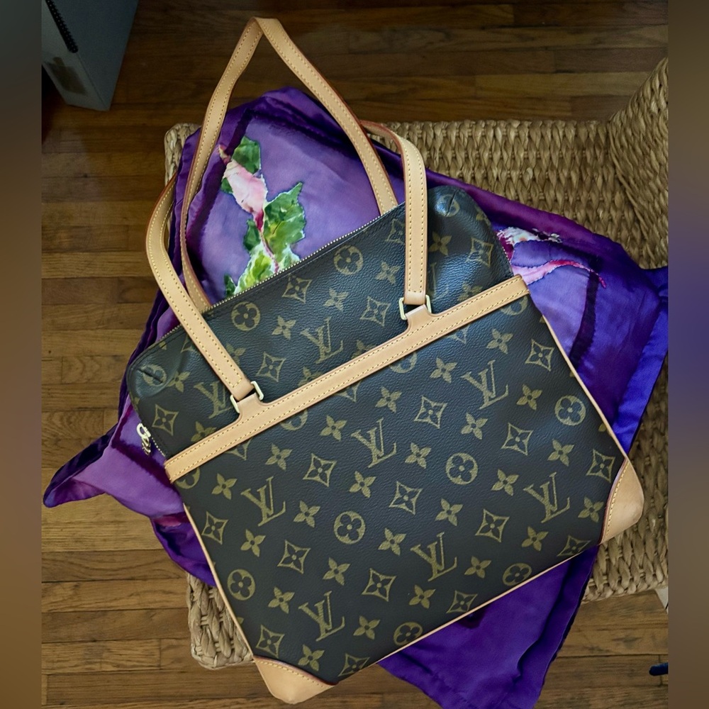 Authentic Louis Vuitton Vintage Coussin Shoulder Bag GM Brown Canvas Monogram - Picture 2 of 12